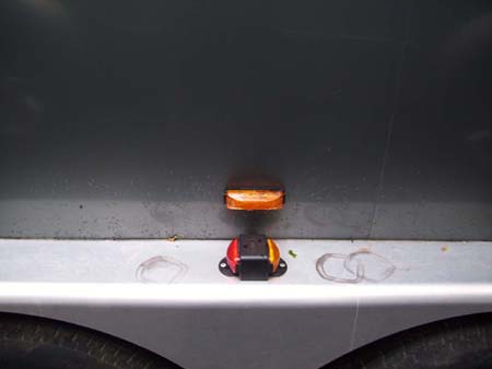 Side turn signal